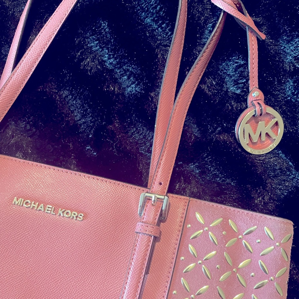 Blush and Gold Michael Kors Tote (can fit Laptop)
